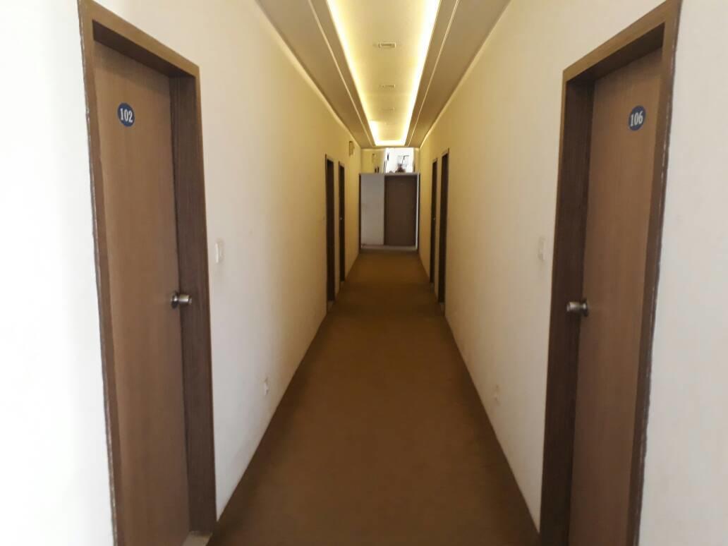 Stay Guru Usha Residency Бхудж Экстерьер фото