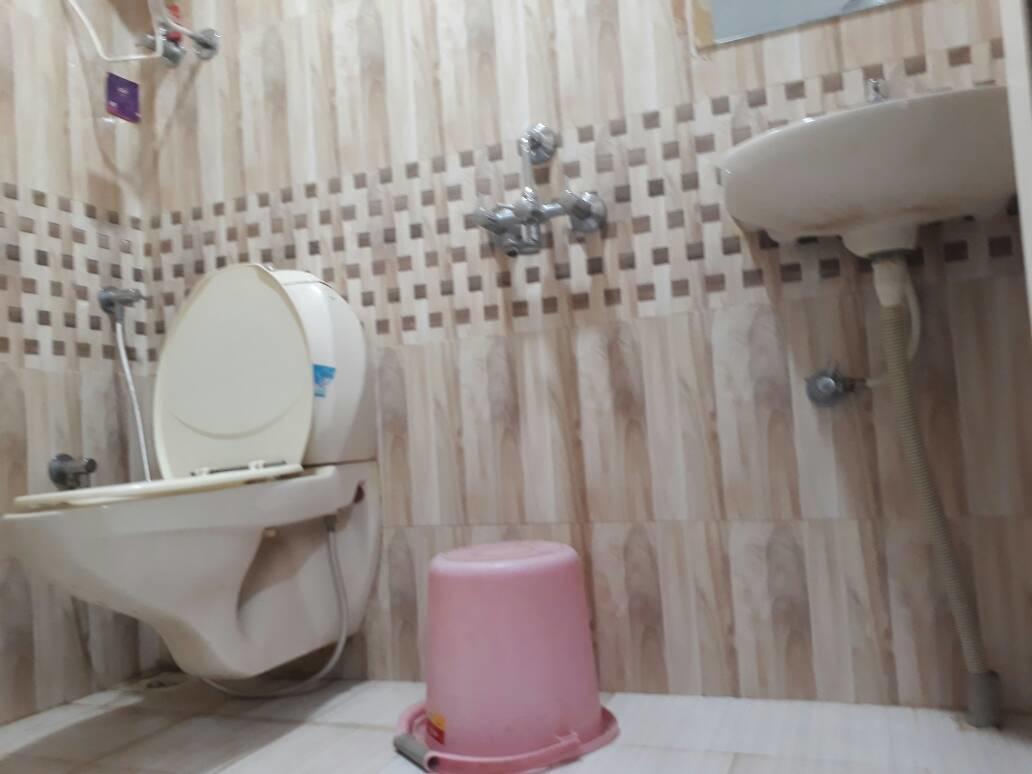 Stay Guru Usha Residency Бхудж Экстерьер фото
